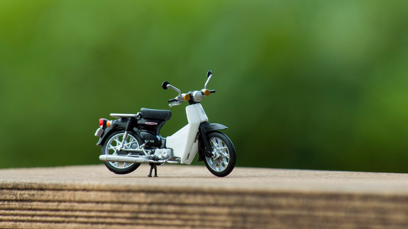 Illustration for article titled Land of the Rising Sun - Day: Gachapon Honda Super Cub